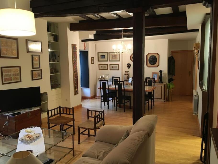 Otazu Aparment Apartamento San Sebastián Exterior foto